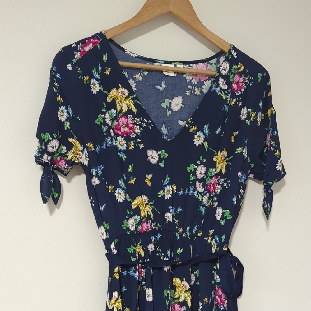 GAP Floral Dress in Navy Blue